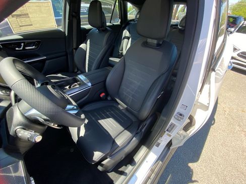 Used 2026 Mercedes-Benz GLC 43 AMG 4MATIC image 30
