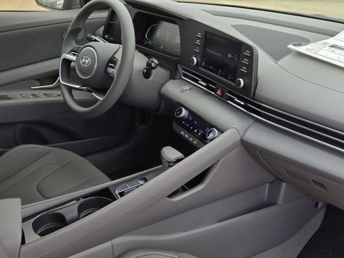 New 2026 Hyundai Elantra Blue FWD image 8