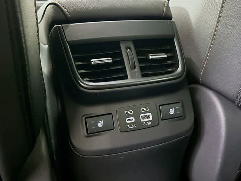 Used 2025 Subaru Outback Wilderness image 13