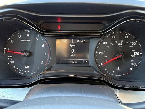 Certified 2025 Chevrolet Trax LS w/ LS Convenience Package image 20