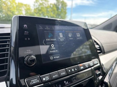 Certified 2024 Honda Odyssey Touring image 34
