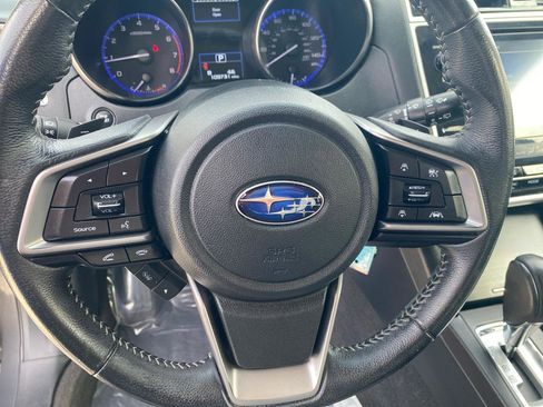Used 2018 Subaru Outback 2.5i Premium AWD/4WD image 18