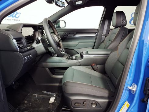 New 2026 GMC Terrain AT4 w/ Convenience Package III image 7