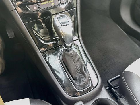 Used 2017 Buick Encore Preferred FWD image 17