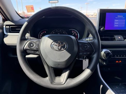 Used 2025 Toyota RAV4 LE AWD/4WD image 17