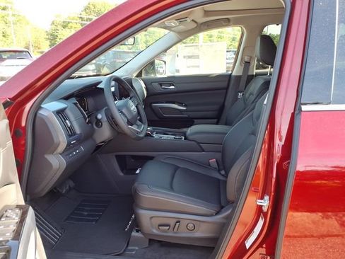 New 2026 Nissan Pathfinder SL AWD/4WD image 6