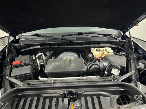 Used 2024 GMC Sierra 1500 SLT image 13
