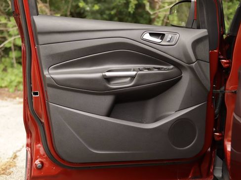 Used 2014 Ford Escape SE AWD/4WD image 21