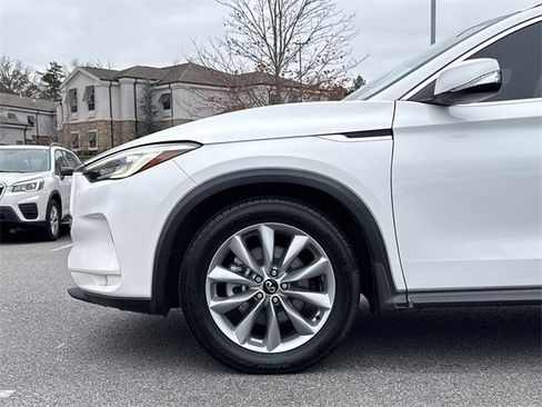 Used 2021 INFINITI QX50 Luxe image 9