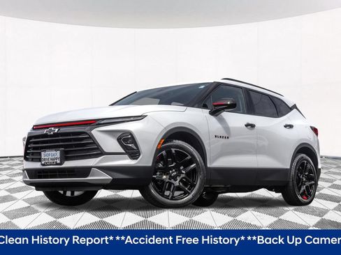 Used 2023 Chevrolet Blazer LT w/ Convenience Package AWD/4WD image 2