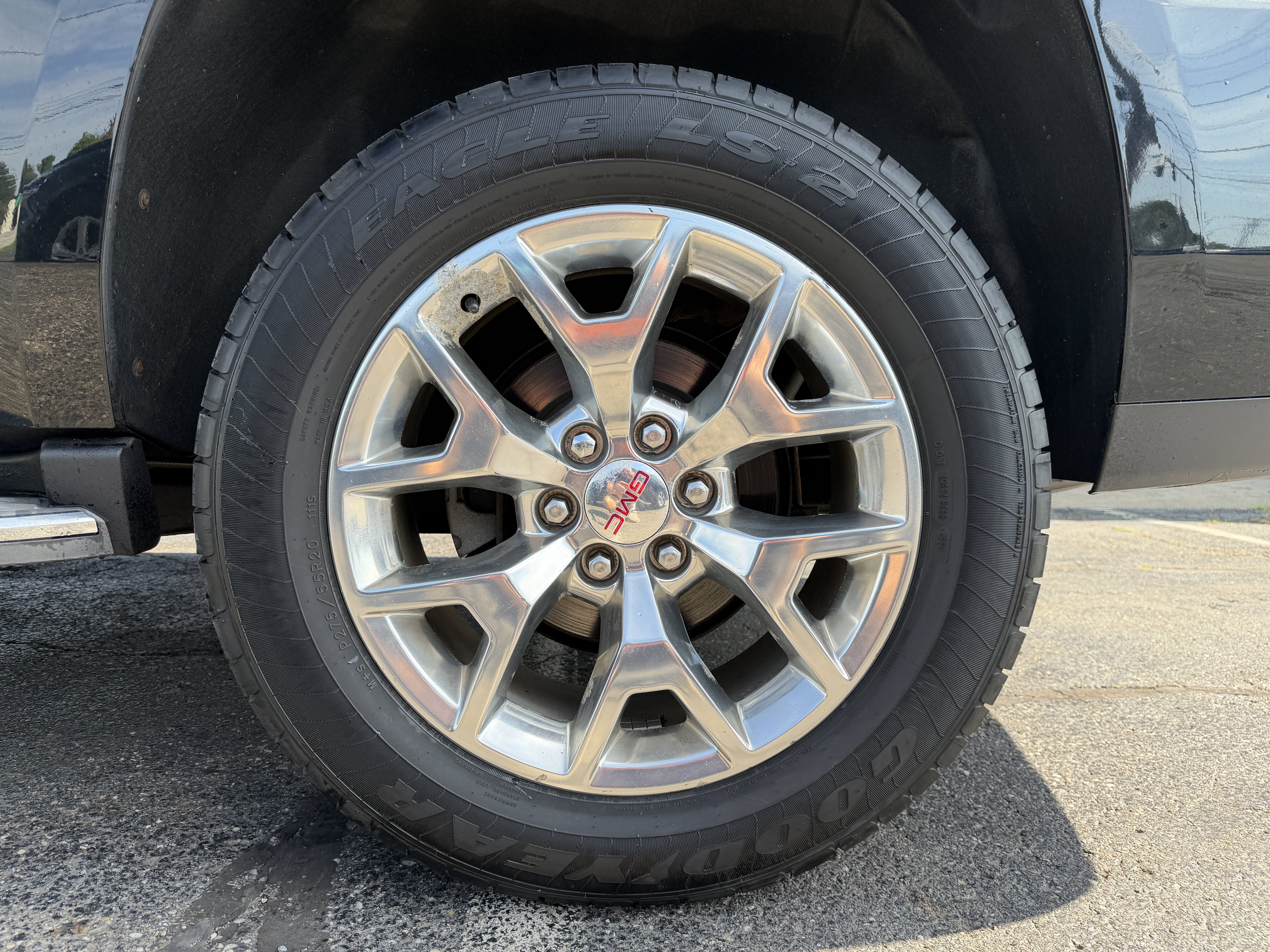Used 2015 GMC Yukon SLE w/ Convenience Package AWD/4WD image 36