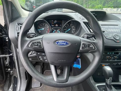 Used 2017 Ford Escape SE AWD/4WD image 15