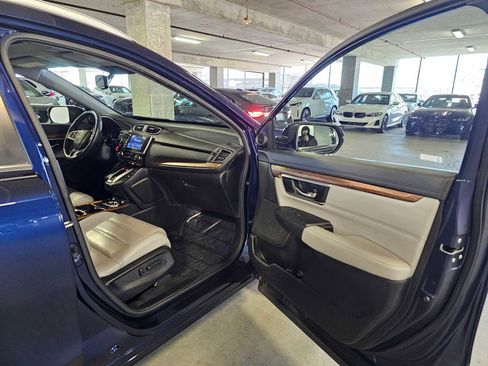 Used 2021 Honda CR-V Touring image 37