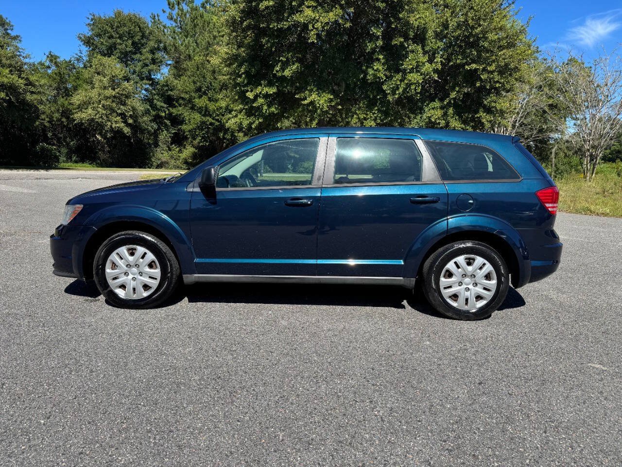 Used 2014 Dodge Journey American Value Package w/ Flexible Seating Group FWD image 3
