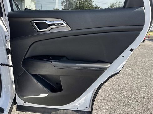Certified 2023 Kia Sportage EX image 23