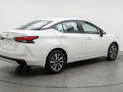 Used 2025 Nissan Versa SV FWD image 9