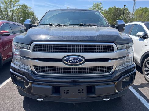 Used 2019 Ford F150 Platinum w/ Equipment Group 701A Luxury image 8