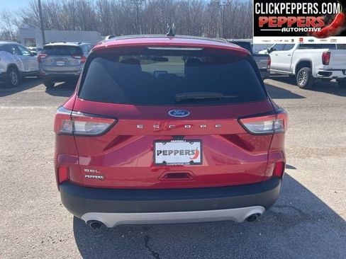 Used 2022 Ford Escape SEL w/ Technology Package image 5