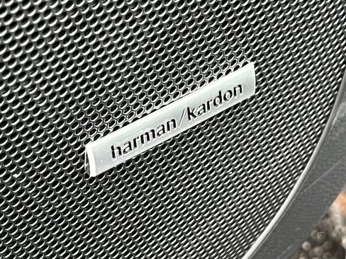 Used 2023 Subaru Ascent Limited w/ Technology Package image 22