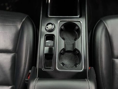 Used 2021 Lincoln Corsair AWD w/ Equipment Group 101A image 31