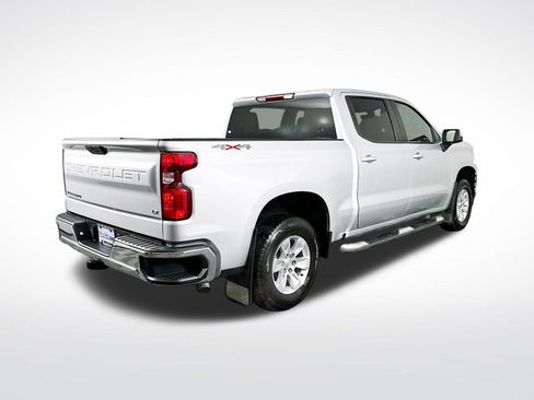 Used 2022 Chevrolet Silverado 1500 LT w/ Fleet Comfort Package image 8