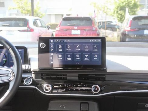 Used 2024 Honda Prologue Touring image 17