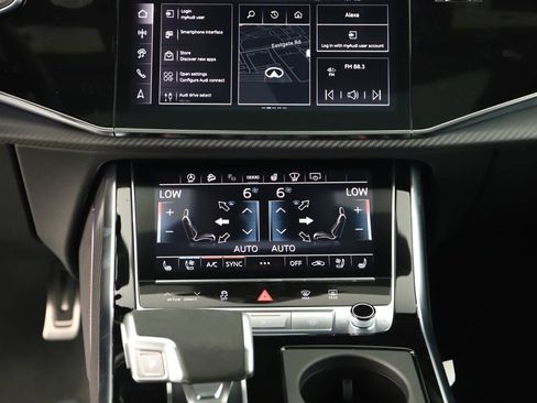 New 2026 Audi RS Q8 performance image 20