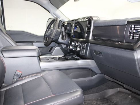 Used 2023 Ford F250 Lariat w/ Lariat Ultimate Package AWD/4WD image 23