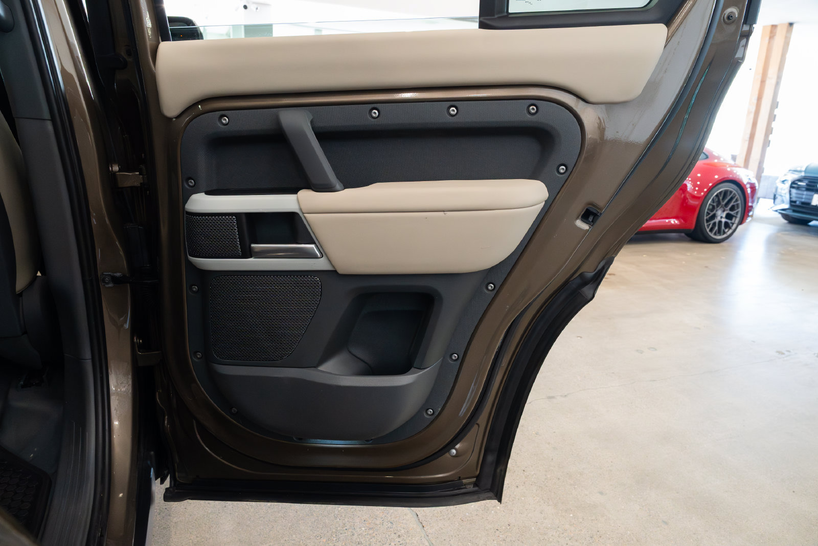 Used 2024 Land Rover Defender 110 S AWD/4WD image 22