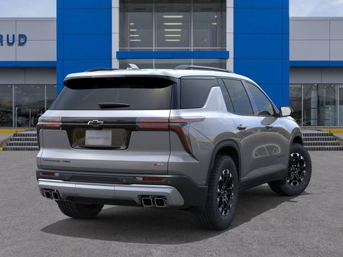 New 2027 Chevrolet Traverse Z71 w/ Driver Confidence Package AWD/4WD image 4