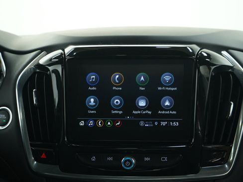 Used 2023 Chevrolet Traverse High Country AWD/4WD image 16
