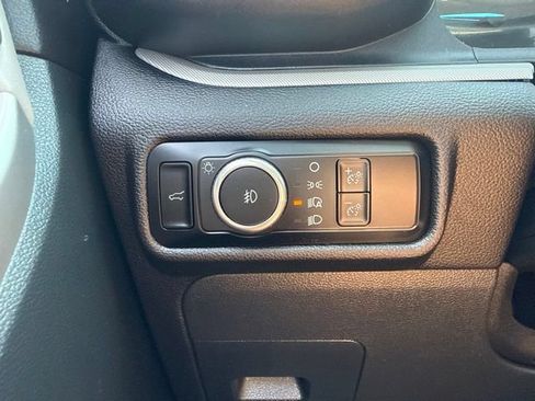 Used 2023 Ford Explorer XLT w/ Equipment Group 202A AWD/4WD image 14