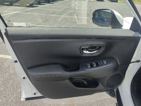 New 2027 Honda HR-V EX-L image 13