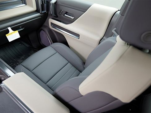 New 2026 GMC Hummer EV 3X image 23