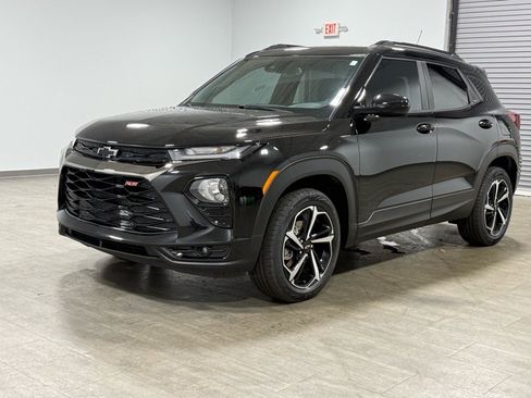 Used 2023 Chevrolet TrailBlazer RS w/ Convenience Package image 8