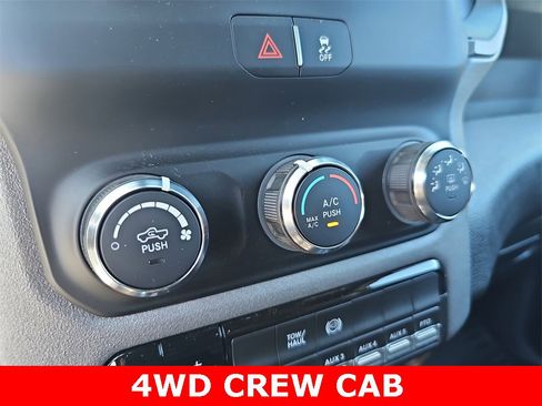 New 2024 RAM 5500 Tradesman w/ Chrome Appearance Group image 20