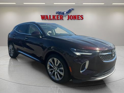 Used 2023 Buick Envision Avenir image 12