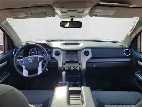 Used 2014 Toyota Tundra SR5 image 18