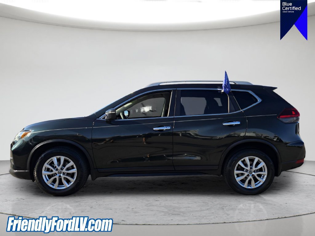 Used 2019 Nissan Rogue SV FWD image 3