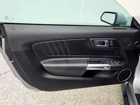 Used 2021 Ford Mustang Premium image 11