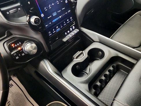 Used 2022 RAM 1500 Laramie image 16