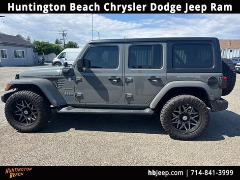 Used 2021 Jeep Wrangler Unlimited Sahara w/ Cold Weather Group AWD/4WD image 1