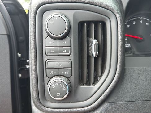 Certified 2026 Chevrolet Silverado 1500 Custom Trail Boss AWD/4WD image 20