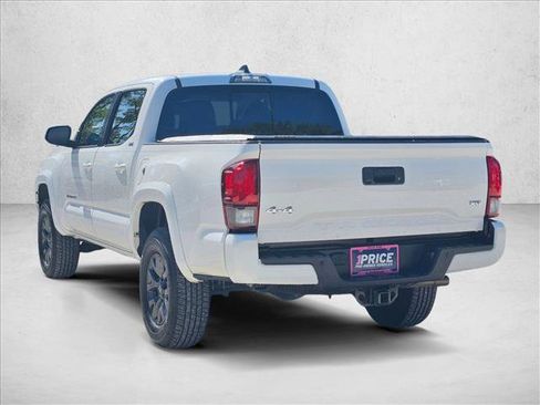 Used 2023 Toyota Tacoma SR5 w/ Technology Package AWD/4WD image 8