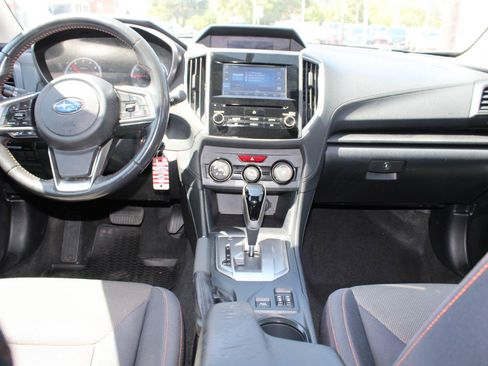 Used 2019 Subaru Crosstrek 2.0i Premium AWD/4WD image 10