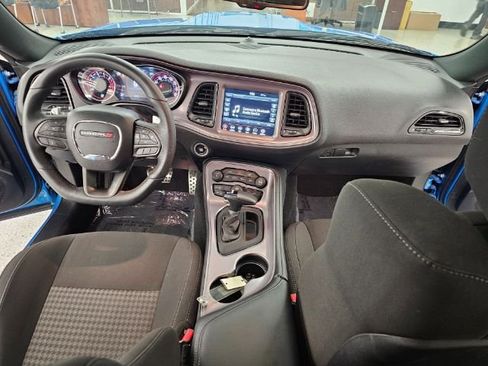 Used 2023 Dodge Challenger R/T w/ Performance Handling Group image 9