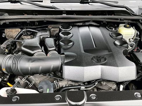 Used 2019 Toyota 4Runner Limited image 11