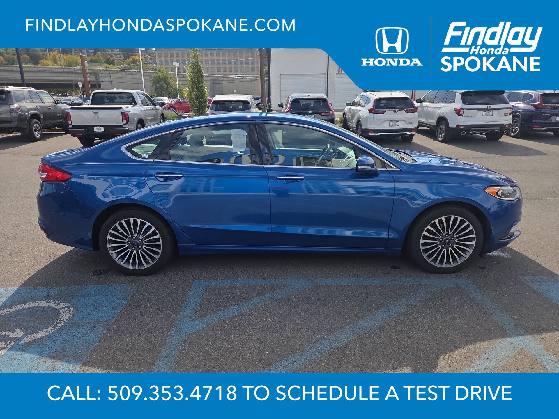 Used 2017 Ford Fusion SE w/ Fusion SE Technology Package FWD image 6