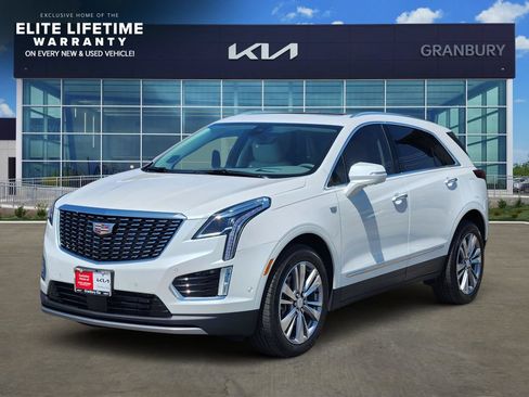 Used 2026 Cadillac XT5 Premium Luxury w/ Driver Assist Package FWD image 1