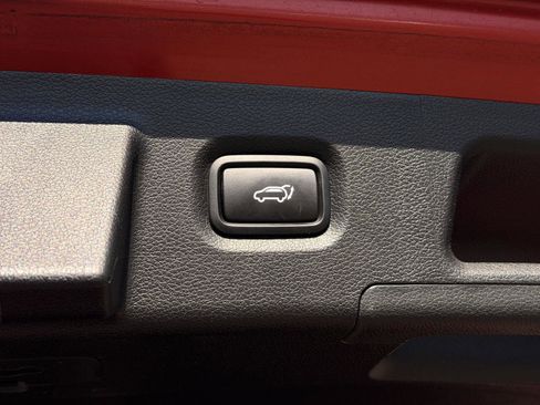 Used 2023 Hyundai Santa Fe Calligraphy AWD/4WD image 28